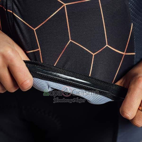 Steep Ropa Ciclismo Culotte Corto 2023 Mujer Mangas Cortas Negro Blanco
